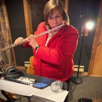 Irish whistler/ flute player  Joanie Madden recording on Brian’s symphony, April 2025