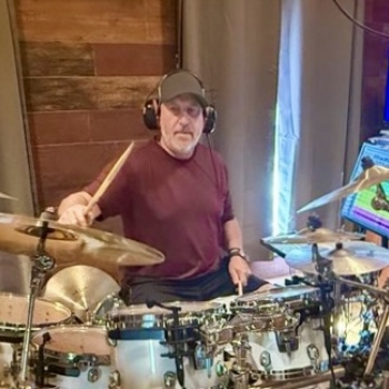 Joel Rosenblatt recording “Edge of Discovery”